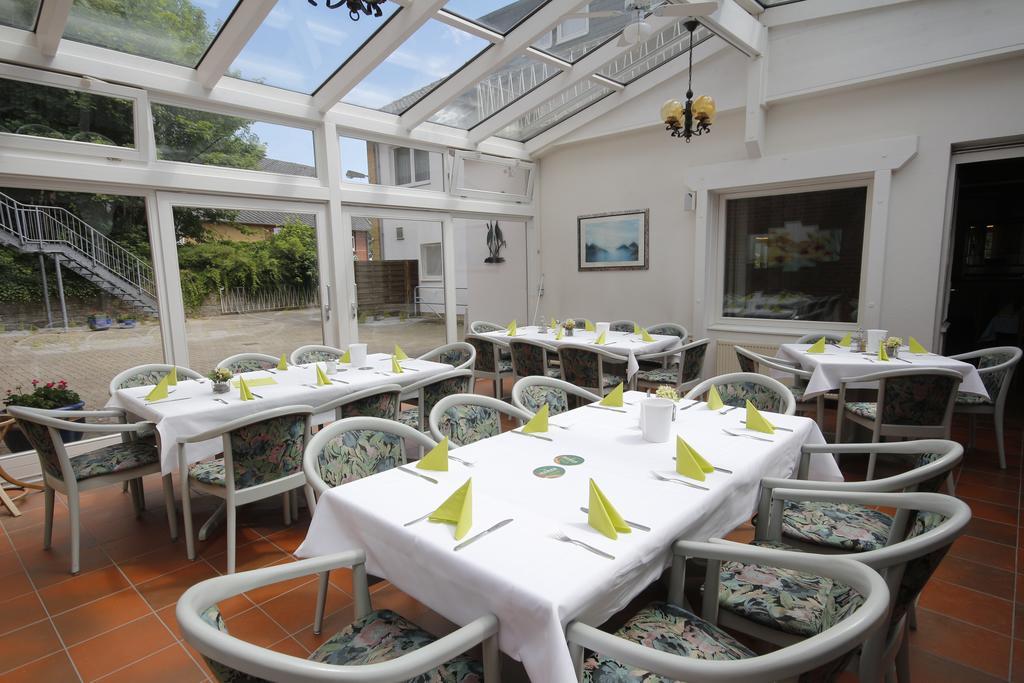 Hotel Restaurant Zum Jaegerheim Wendeburg المظهر الخارجي الصورة