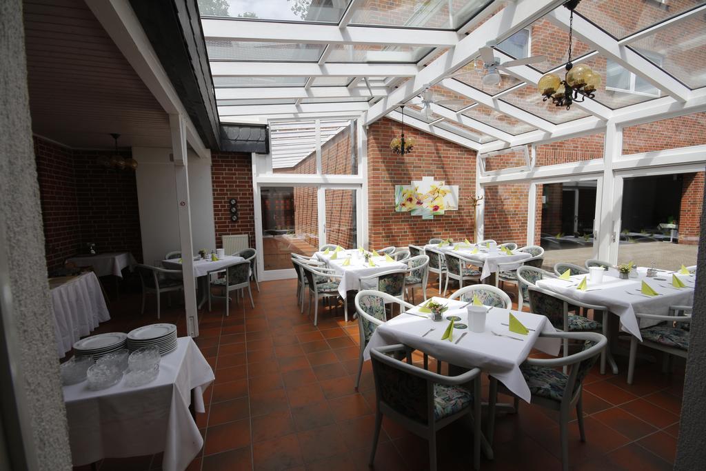Hotel Restaurant Zum Jaegerheim Wendeburg المظهر الخارجي الصورة
