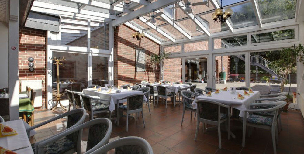 Hotel Restaurant Zum Jaegerheim Wendeburg المظهر الخارجي الصورة